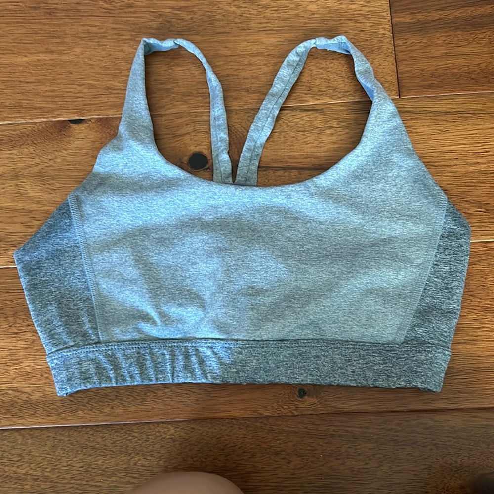 sports bra